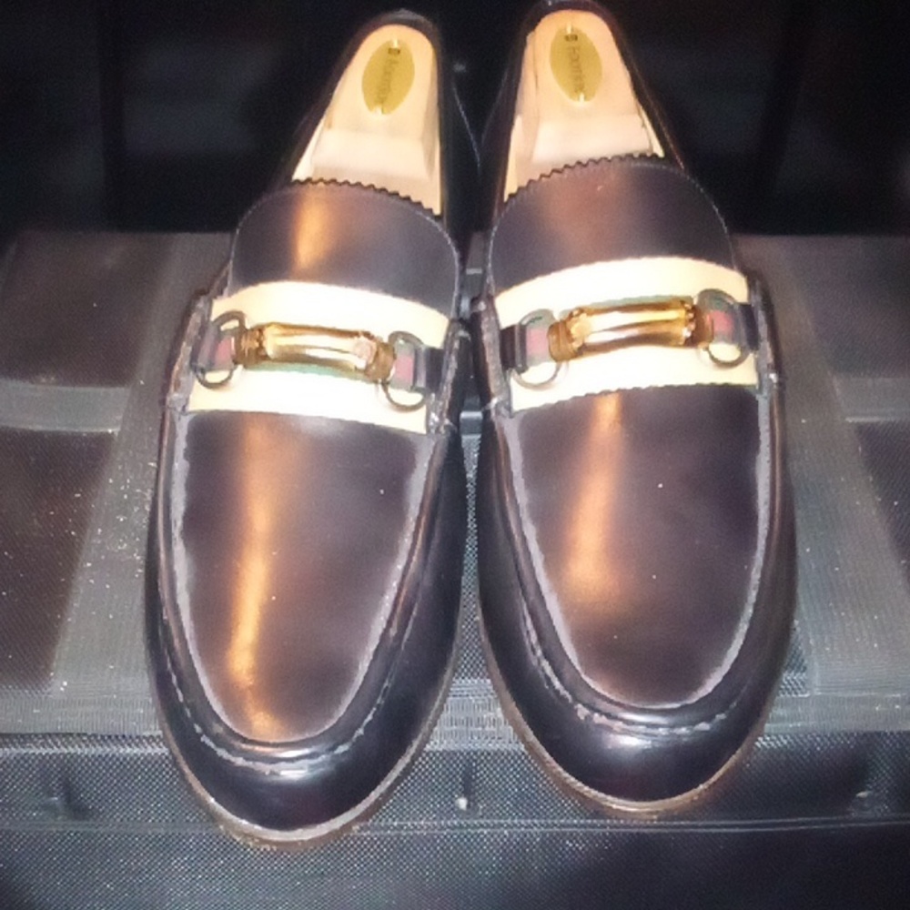 Gucci shoes